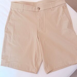 Lululemon commission shorts 33 waist and 9inch inseam in khaki/tan